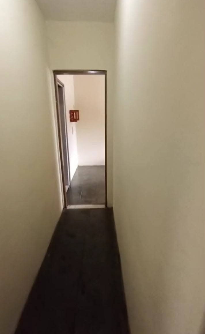 CASA À VENDA NA ESTRADA DOS PASSAGEIROS PORTO DO CARRO EM SÃO PEDRO DA ALDEIA-RJ.