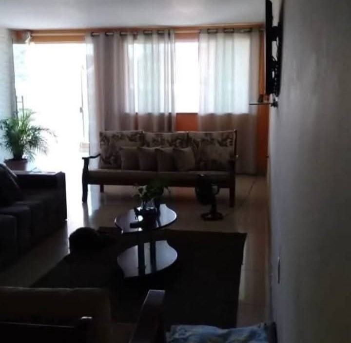 GALPÃO E CASAS À VENDA EM CAMPO REDONDO SÃO PEDRO DA ALDEIA-RJ.