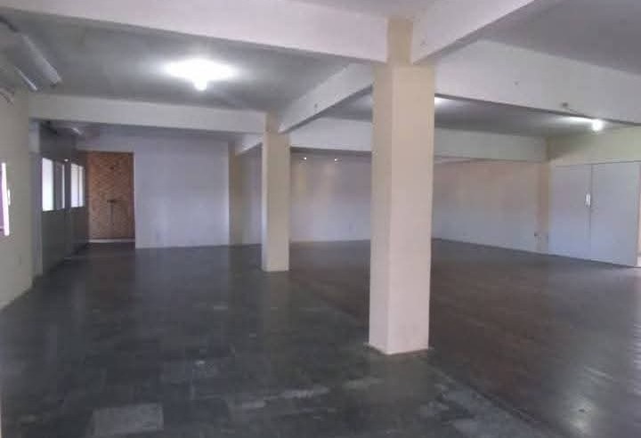 ALUGUEL DE SALAS/LOJAS COMERCIAIS EM ESTAÇÃO SÃO PEDRO DA ALDEIA-RJ.